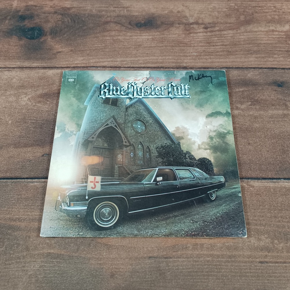 Blue Oyster Cult On Your Knees Vinyl Record LP Columbia Records AL 33171 1975